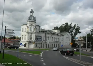 Fundacje i stowarzyszenia pod lupą. Gotówka powyżej 10 tys. euro wymaga zgłoszenia